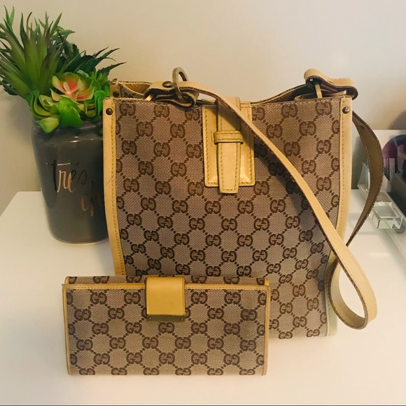 GUCCI | Great Shape! | TOTE ONLY! | GG SUPREME canvas & leather - Picture 2 of 16